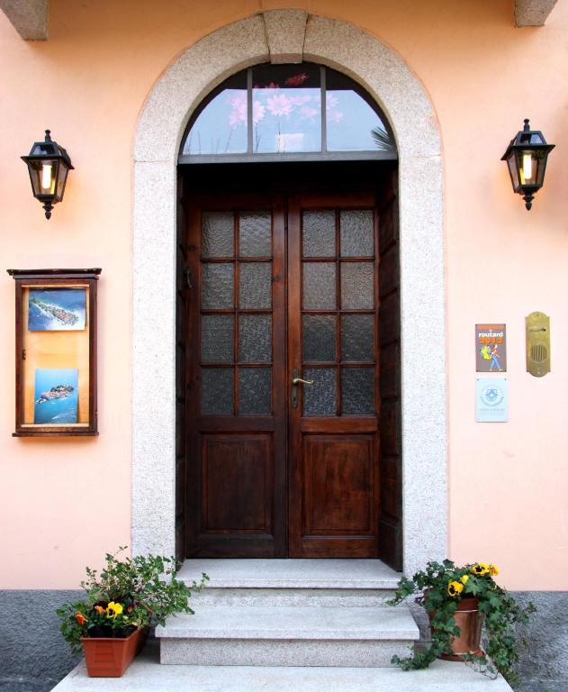 Hotel La Locanda Stresa Exterior foto